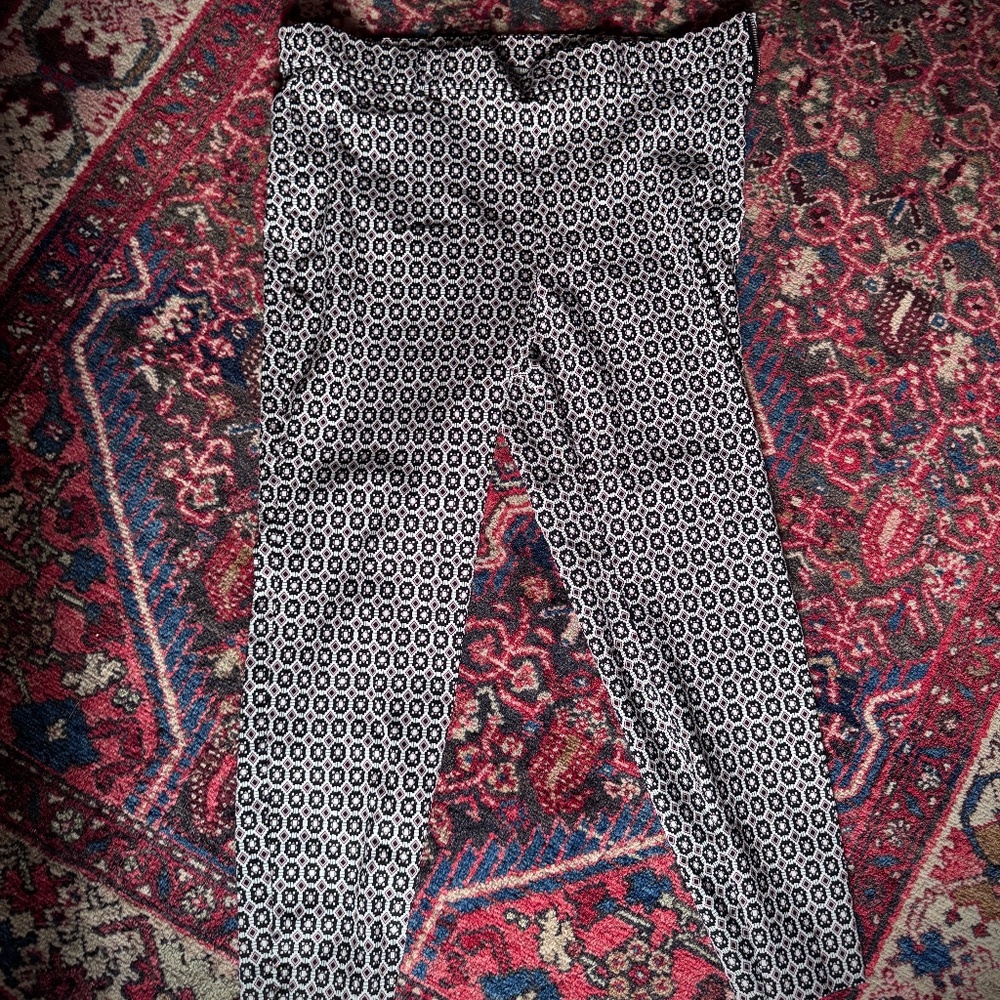 NWoT Jules & Leopold stretchy Pants in Geometric Print White Black & Pink, Sz. S